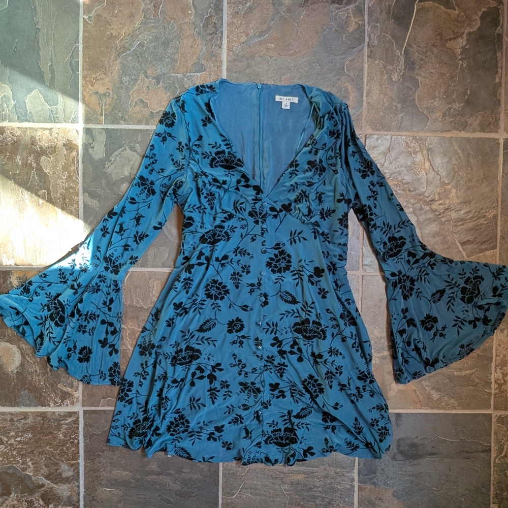 Miami Blue Floral Long Sleeve Dress
